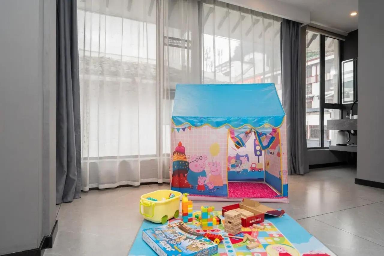 Yangshuo Emoji Youth Hostel 외부 사진